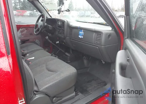 2005 Chevrolet Silverado 1500 Work Truck from USA, damaged, VIN 1GCEC14X25Z168994